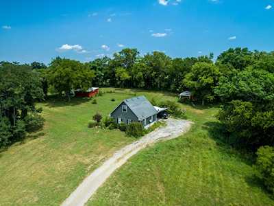 1113 N Dickerson Chapel Rd Lebanon, TN 37087