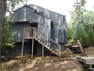 27090 Village Dr Tega Cay, SC 29708