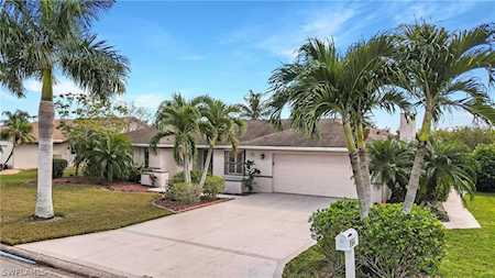 864 S Town And River Dr Fort Myers, FL 33919
