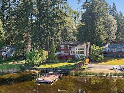 13707 E Lake Kathleen Dr SE Renton, WA 98059