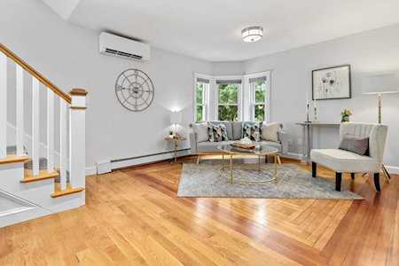 13 Cottage Ave #2R Arlington, MA 02474