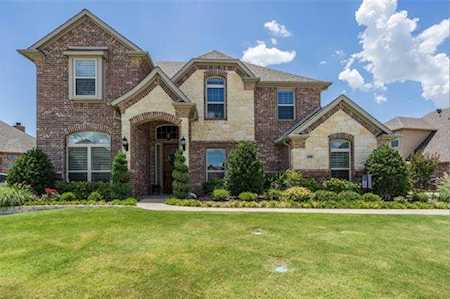 409 Meandering Creek Drive Argyle, TX 76226