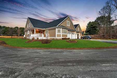 20 Pine Hill #20 Wenham, MA 01984