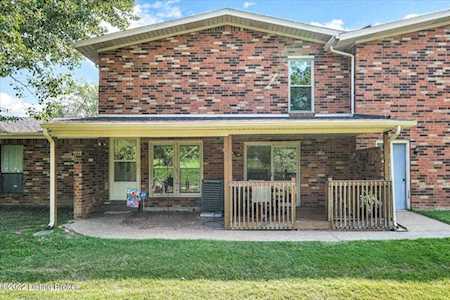 3113 Valleyside Ct Louisville, KY 40214