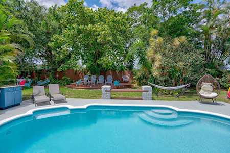 973 Laurel Road North Palm Beach, FL 33408