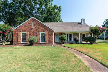 5168 Tarrytown Dr Memphis, TN 38117