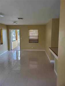 1471 NW 1st Ct Boynton Beach, FL 33435