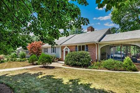9 Yorkshire Drive Lynnfield, MA 01940
