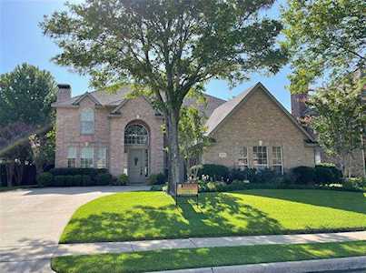 313 Bramble Woods Keller, TX 76248