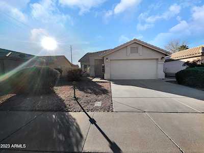 290 S Crosscreek Drive Chandler, AZ 85225