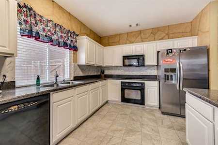 1814 Greenhill Drive Rowlett, TX 75088