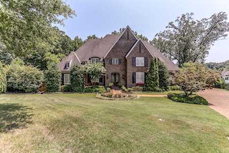 10030 E Iberville Cv Lakeland, TN 38002