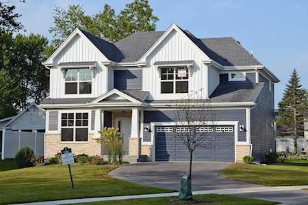 1585 Dempsey Dr St. Charles, IL 60174