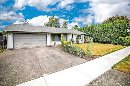 4450 Independence Ln Longview, WA 98632