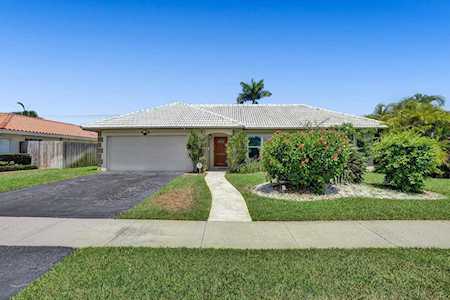 400 SW 9th Avenue Boca Raton, FL 33486