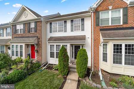 2478 Wheat Meadow Circle Herndon, VA 20171