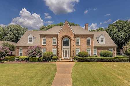 7460 Meadow Rise Cv Memphis, TN 38119