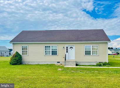 11204 Tyler Dr Bridgeville, DE 19933