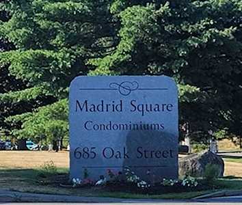 685 Oak St #4-3 Brockton, MA 02301
