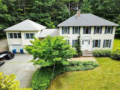 114 New Boston Road Sturbridge, MA 01566