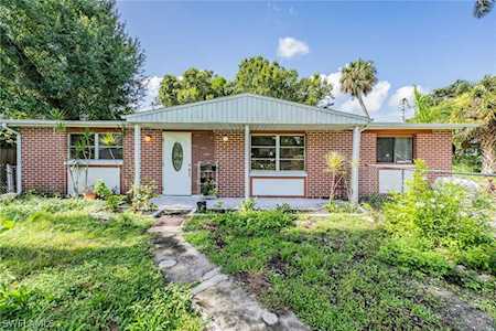 4625 Maple Ct Fort Myers, FL 33905