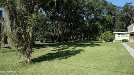 10208 Oakridge ST Jacksonville, FL 32218