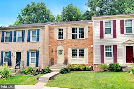 13921 Water Pond Ct Centreville, VA 20121