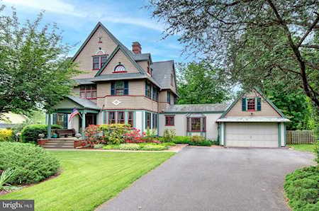 10 Prospect Ave W Moorestown, NJ 08057