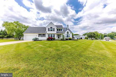 1410 Swan Ln Mullica Hill, NJ 08062