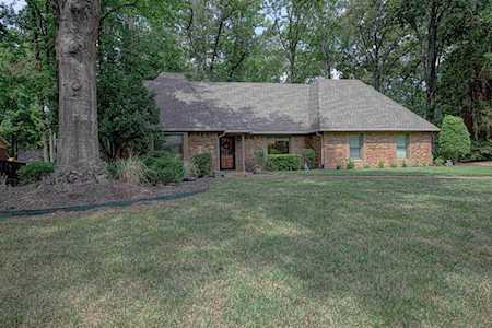 2419 Windy Oaks Dr Germantown, TN 38139