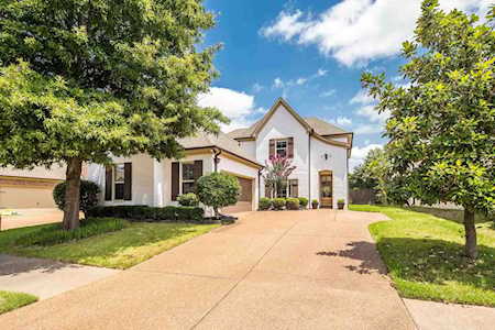170 E Porter Run Dr Collierville, TN 38017