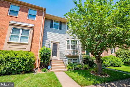 7706 Asterella Ct Springfield, VA 22152