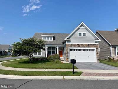 23762 Pembroke Ln Millville, DE 19967
