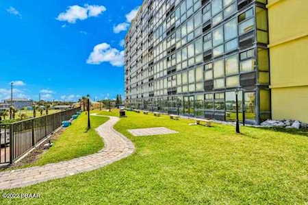 1909 Atlantic Avenue #213 Daytona Beach Shores, FL 32118