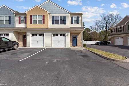 901 Deep Branch Way #901 Chesapeake, VA 23323