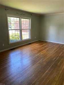 213 Dabney Dr Newport News, VA 23602