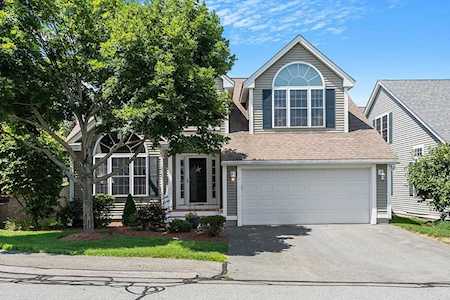 11 Windemere Ln #11 Chelmsford, MA 01863