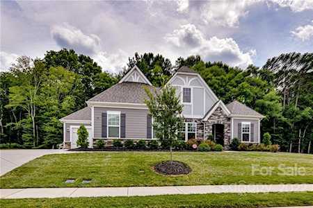 228 Hollyhock Dr Matthews, NC 28104