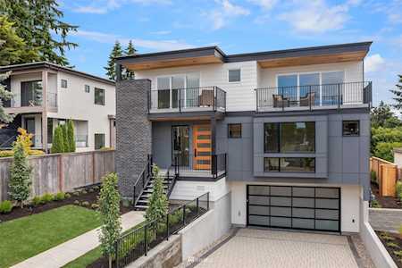 1114 2nd St Kirkland, WA 98033
