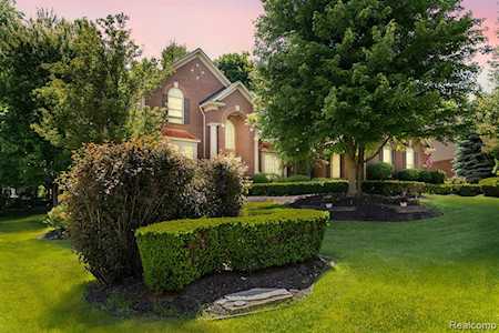 50587 Colchester Canton Twp, MI 48187