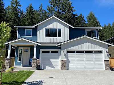 6716 165th Street Ct E Puyallup, WA 98375
