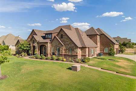 1232 Meredith Creek Lane Fort Worth, TX 76179