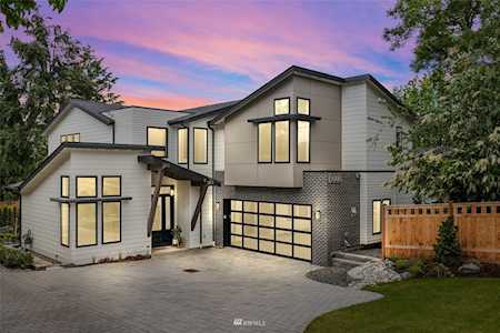 1022 4th St Kirkland, WA 98033