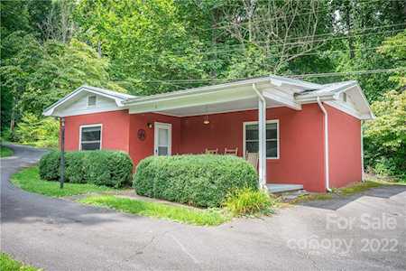 1555 Soco Rd Maggie Valley, NC 28751