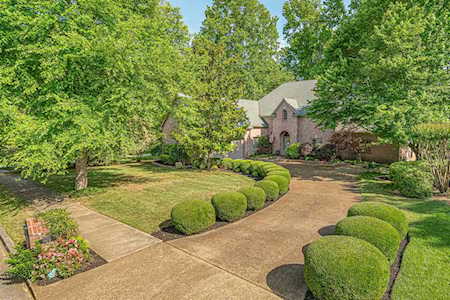 9675 Spring Hollow Cv Germantown, TN 38139