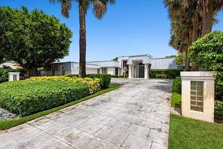 2400 Spanish River Road Boca Raton, FL 33432