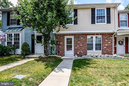36 Dorchester Circle Marlton, NJ 08053
