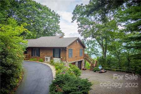 1107 Summit Dr Maggie Valley, NC 28751