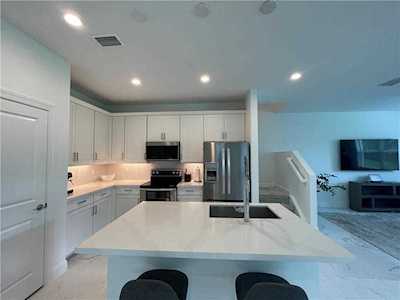 1851 Spoonbill Ct Deerfield Beach, FL 33442