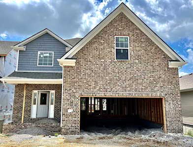 2710 Rockaway Place Lexington, KY 40511